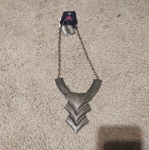 Paparazzi Gold Chevron Necklace And Matching Earrings